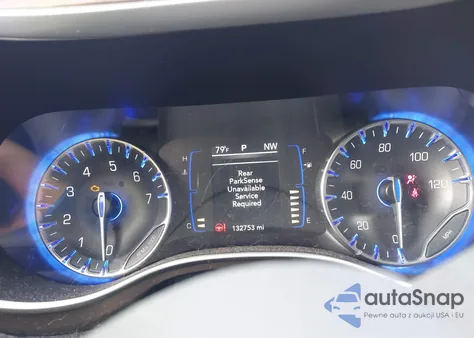 2018 Chrysler Pacifica Lx z USA, uszkodzony, nr VIN 2C4RC1CG4JR130464